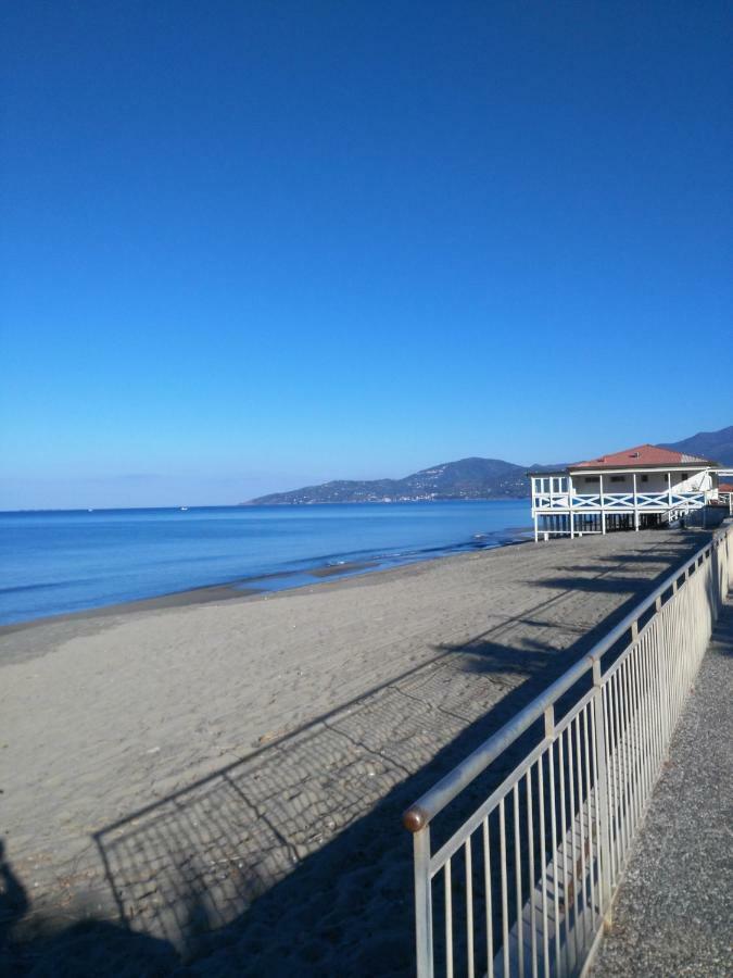 Oasi Peppa Villa Ascea Buitenkant foto