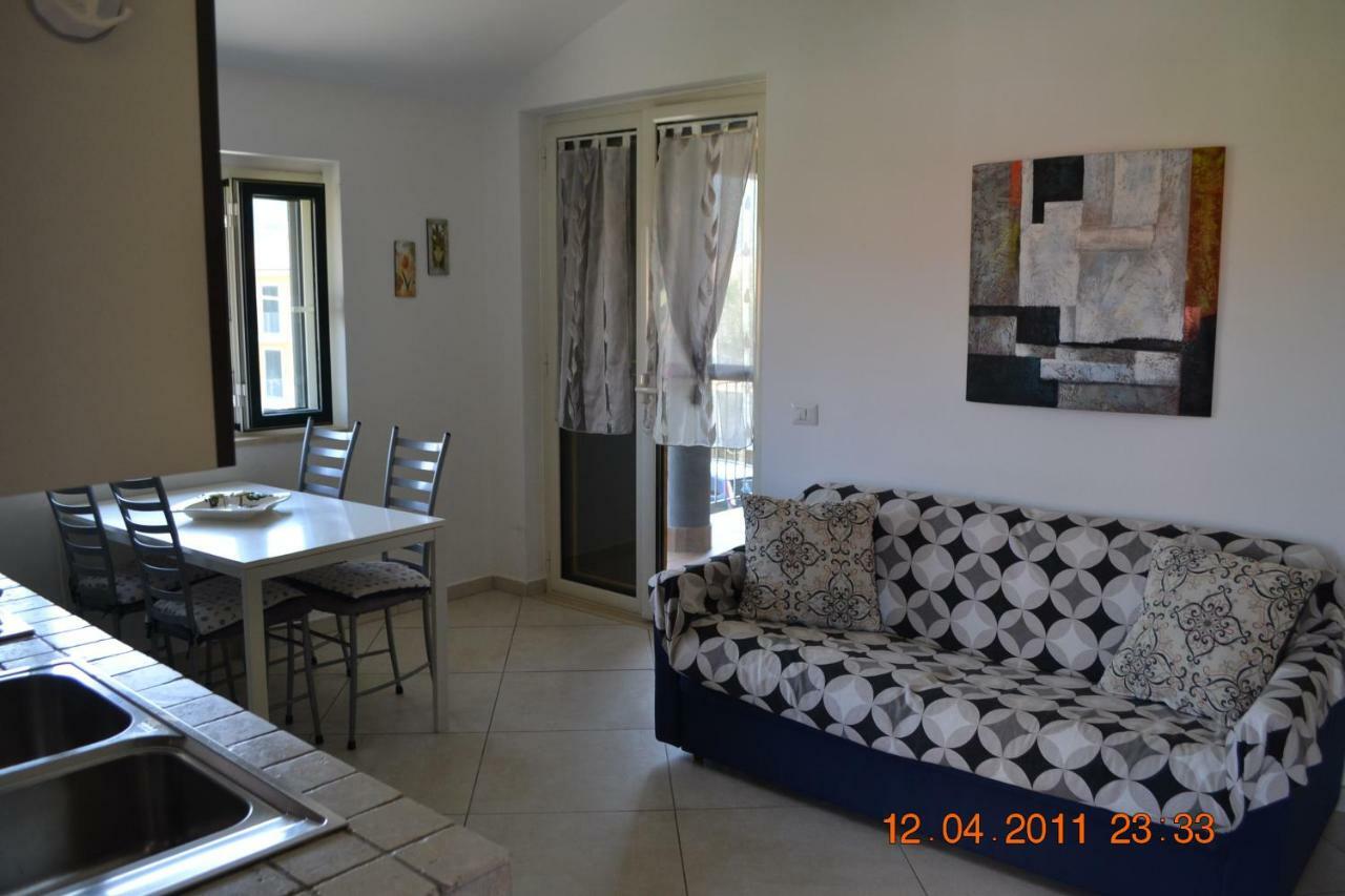 Oasi Peppa Villa Ascea Buitenkant foto