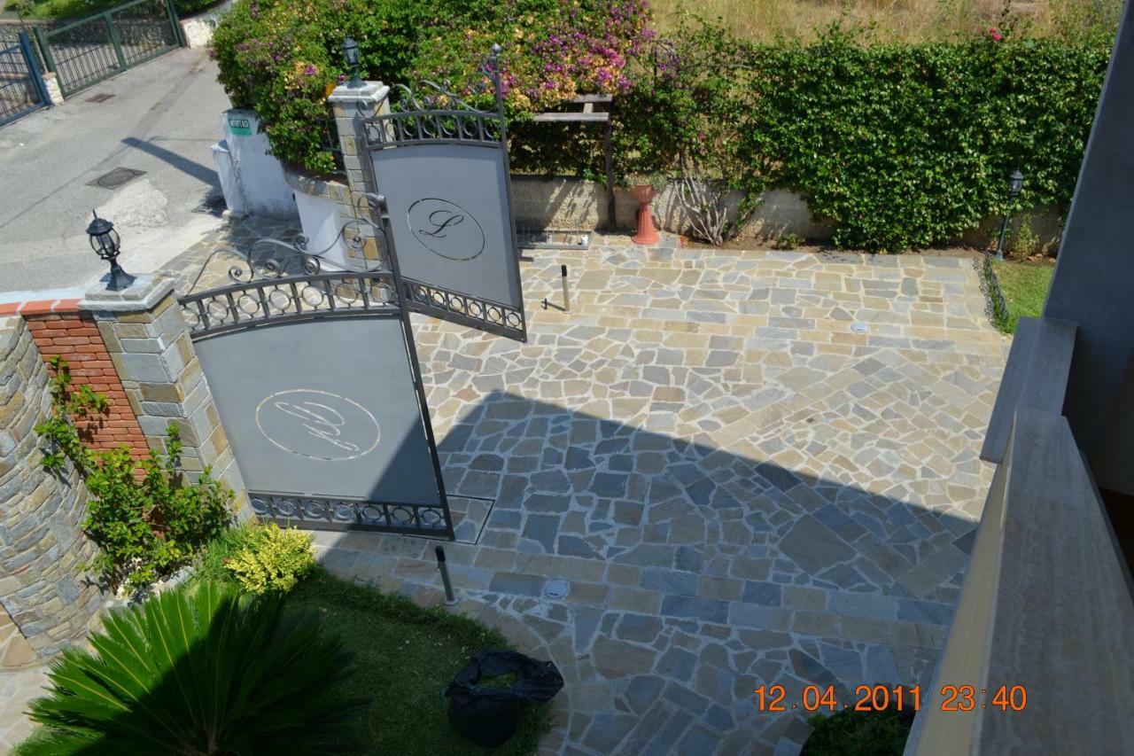Oasi Peppa Villa Ascea Buitenkant foto